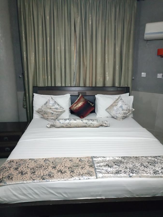 Crocodile Hotels And Restaurant Limited Kaduna Zewnętrze zdjęcie